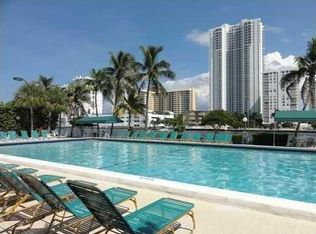 1021 Parkview Dr, Hallandale, FL 33009