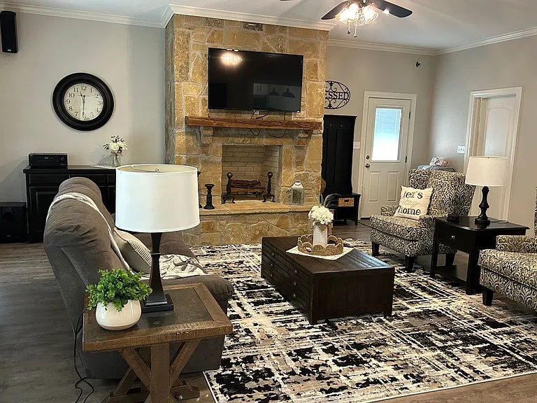 735 Twin Bends Rd — Photo 5
