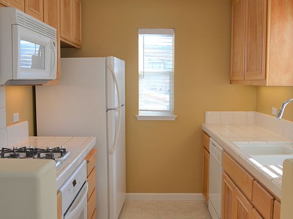 4th image of 4151 Arezzo Pointe Ct #A