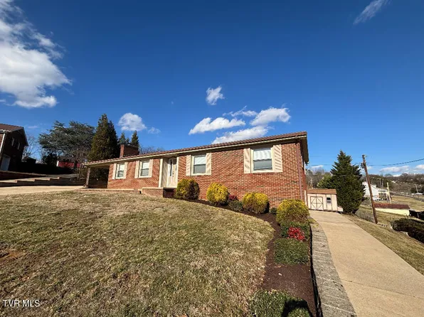 3713 Bernard Cir, Kingsport, TN 37664