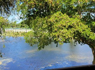 611 Lyons Rd APT 8202, Pompano Beach, FL 33063