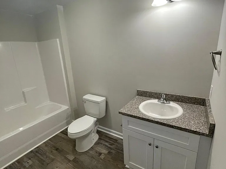 456 S Church St #D — Photo 7