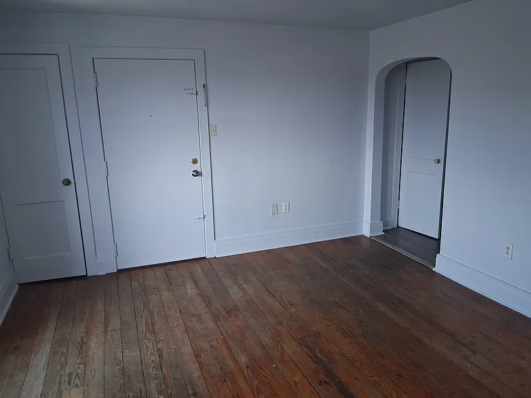 545 Maple St #6 — Photo 13