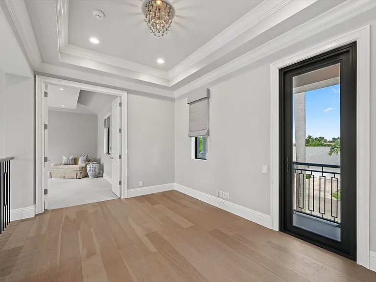 7474 NE Bay Cove Ct — Photo 73