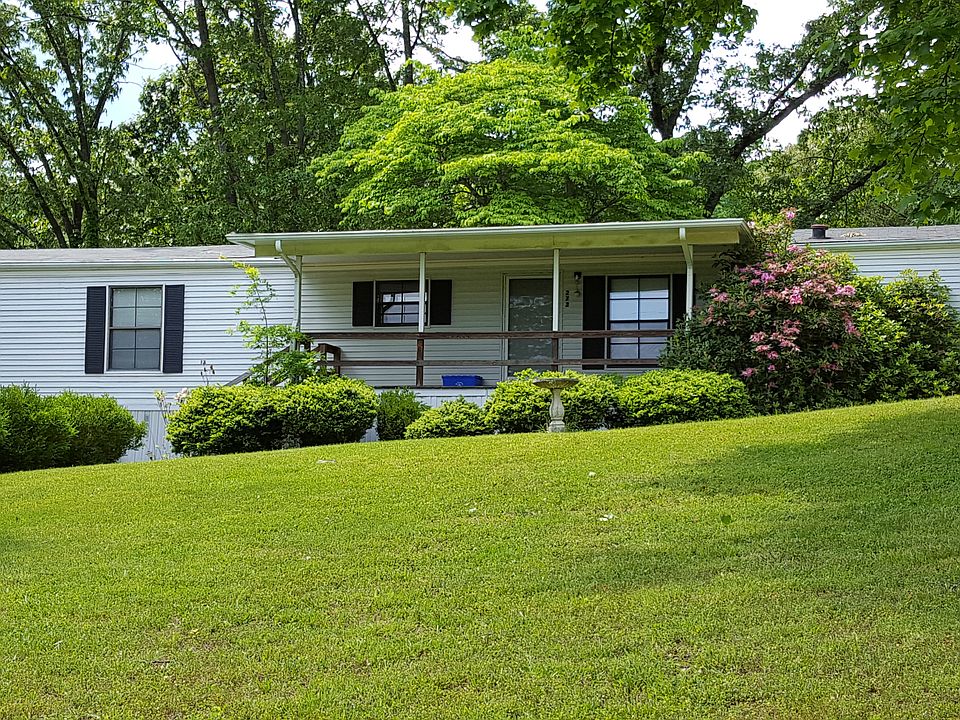 1st image of 272 Clearwater Dr