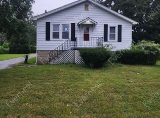 8551 Frost Ave, Saint Louis, MO 63134