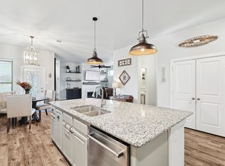 1016 Lamp Post Ln, Roanoke, TX 76226