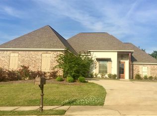 113 Silverado Trl, Brandon, MS 39047