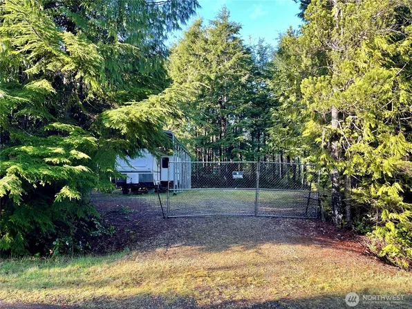 58 Rainbow Lane, Pacific Beach, WA 98571