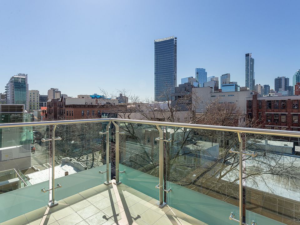 1st image of 38-35 Crescent St #6C