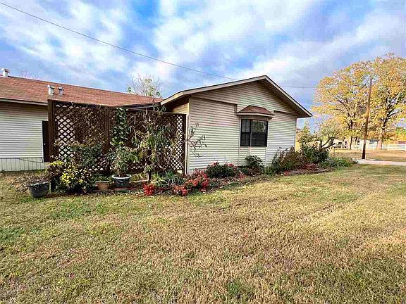 2nd image of 3995 Miller Country #10
