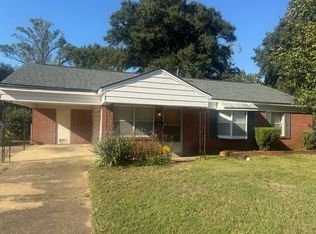 904 Coliseum Blvd, Montgomery, AL 36109