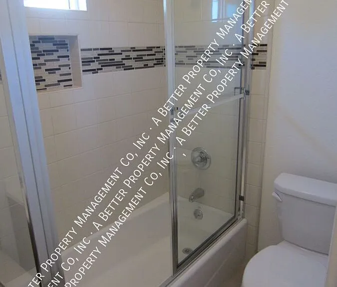321 Obispo Ave #C — Photo 5