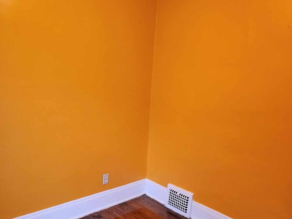 1st image of 4021 Gifford Ave