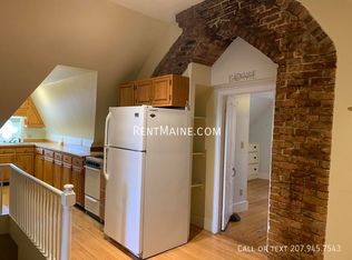 67 Pine St APT 3, Bangor, ME 04401