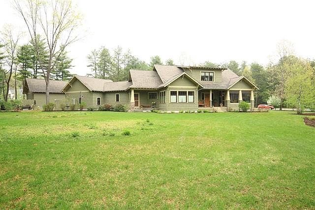 1st image of 29 Briarhurst Dr