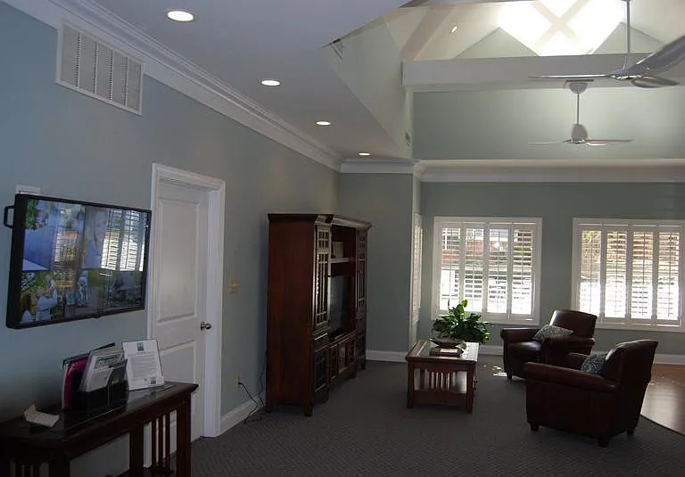 Argyle Place Apartment Homes — Photo 12