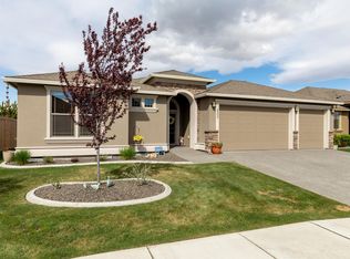 2305 Copperleaf St, Richland, WA 99354