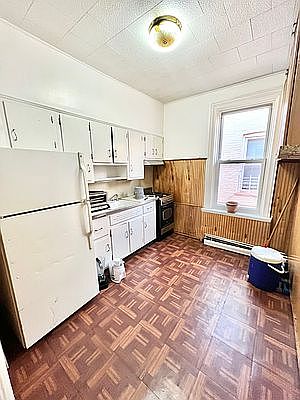 1st image of 6722 14th Ave #4R