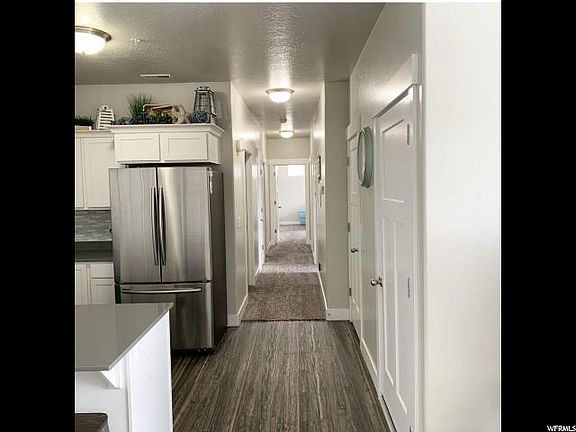 3rd image of 67 W Silver Springs Dr #1307