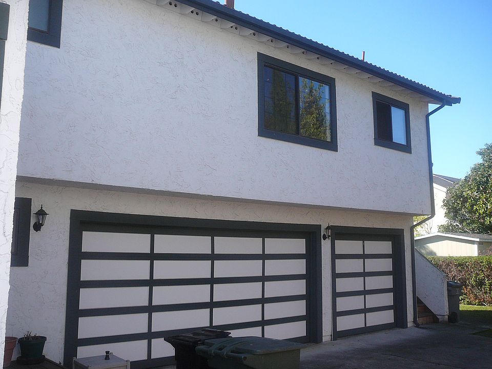 2nd image of 413 Florence St