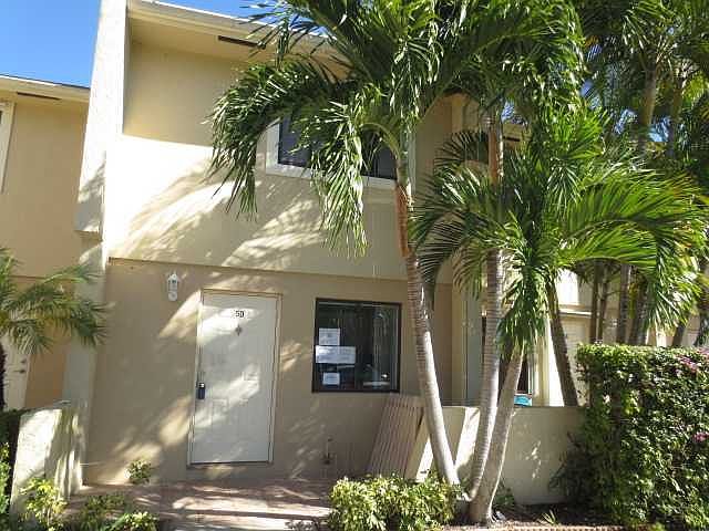 1st image of 139 Sparrow Drive #D