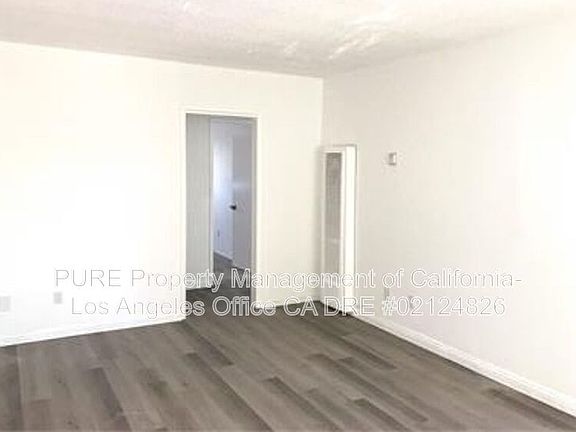 5th image of 269 E Market St APT 6