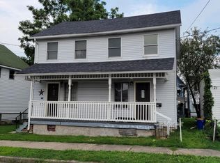 213 W Ridge St, Nanticoke, PA 18634