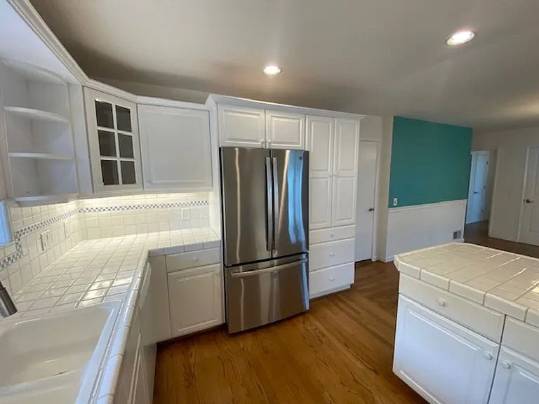 920 Crest Ave — Photo 16