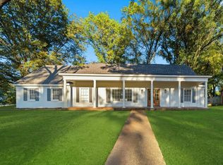 6246 Quince Rd, Memphis, TN 38119