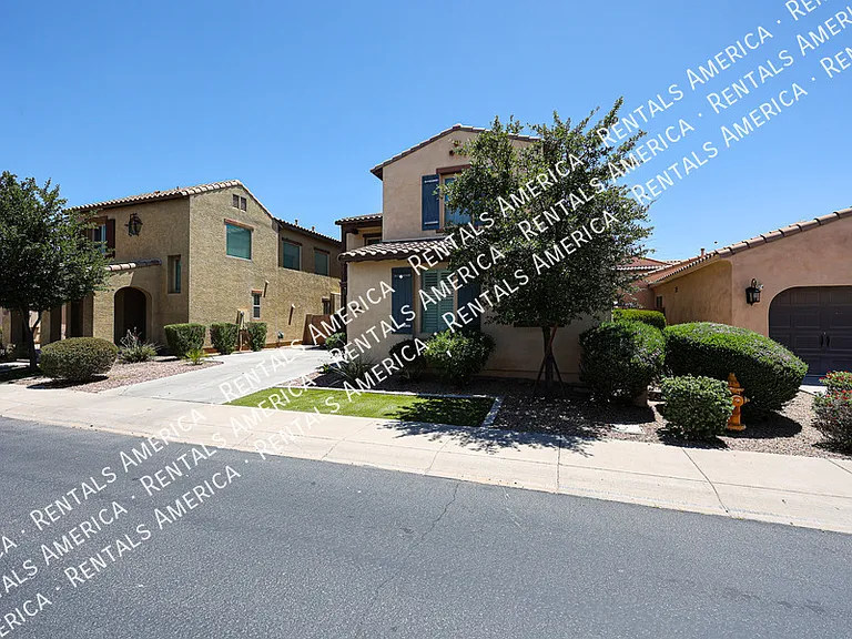3575 S Jasmine Dr — Photo 3
