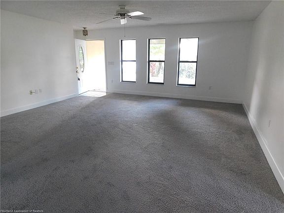 3rd image of 4520 Lake Haven Blvd