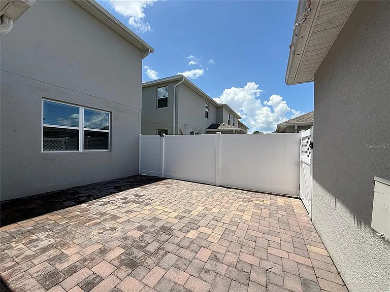 5647 Quiet Palm Loop — Photo 22