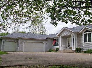 1817 Deer Trl, Warsaw, IN