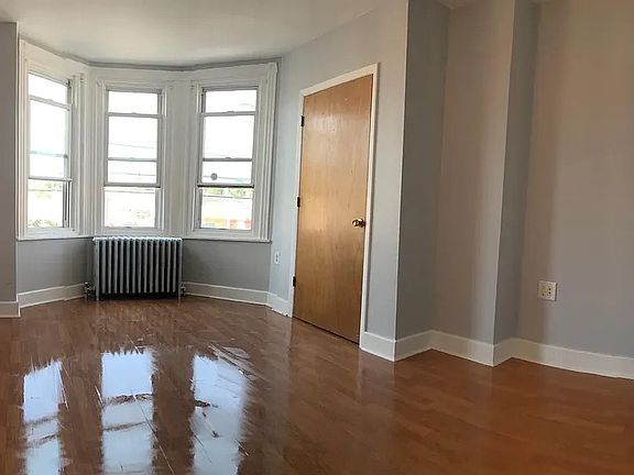 Front Bedroom