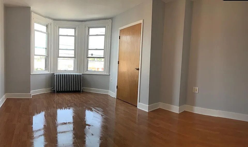 Front Bedroom