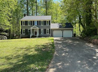 113 Stoneham Ct, Mebane, NC 27302