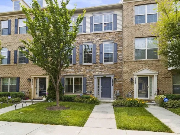 9808 Smithview Pl, Lanham, MD 20706