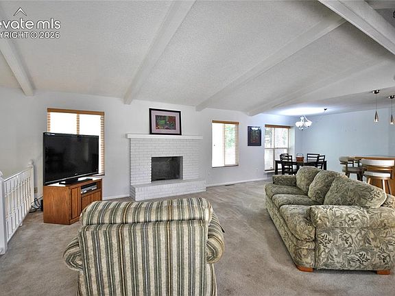 2nd image of 6129 Applewood Ridge Cir