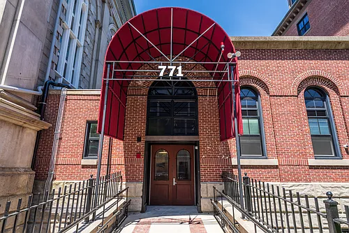 771 Harrison Ave #306 Photo 1