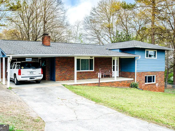 28 Hughes Dr, Cartersville, GA 30120