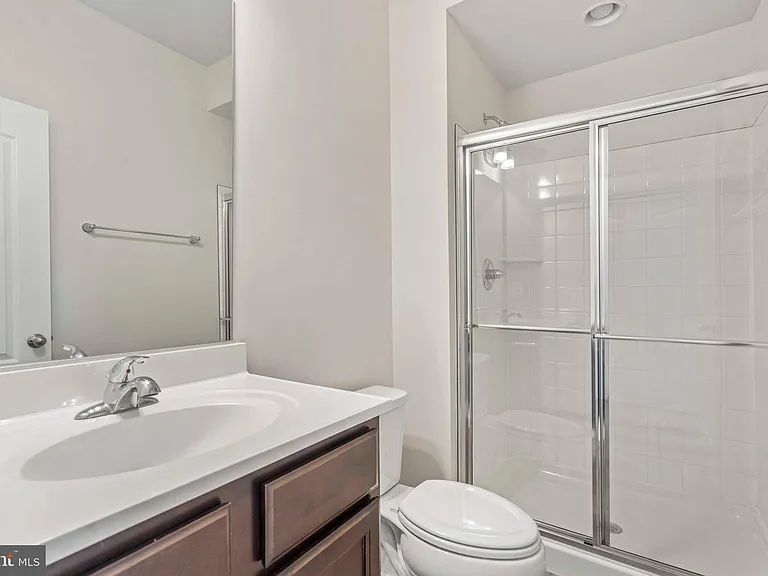5907 Garden Walk Dr — Photo 30