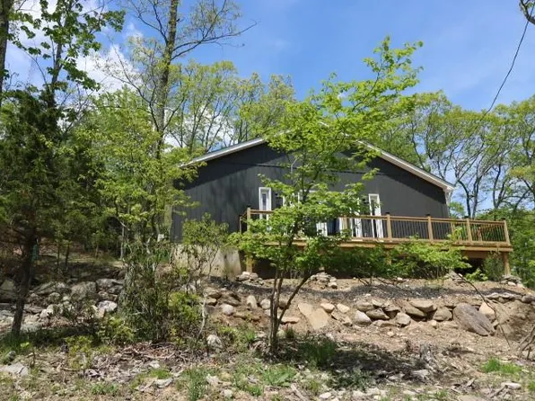 14 Nightingale Trail W, Wurtsboro, NY 12790