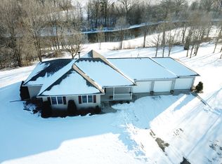 15925 Clarks Mills Rd, Reedsville, WI 54230