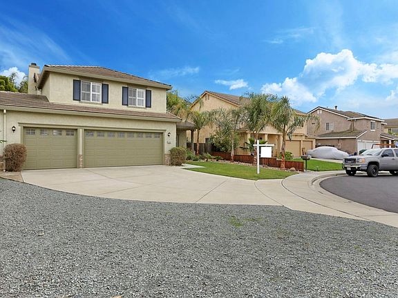 2nd image of 4026 N Coral Ct