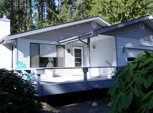 160 N Fairway Dr W, Hoodsport, WA 98548