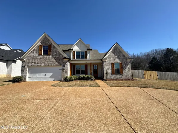 1706 Bristol Dr, Nesbit, MS 38651