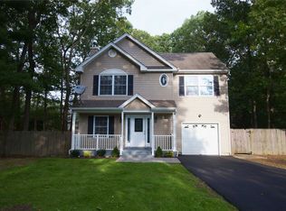 267 Beaver Dr, Mastic Beach, NY 11951