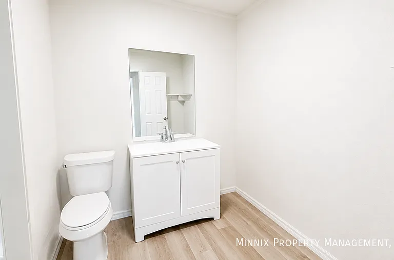 3417 Avenue S #B — Photo 9