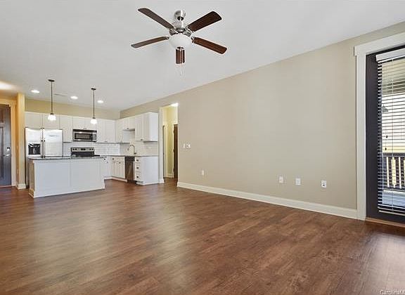 5th image of 829 Terrace Park APT 401